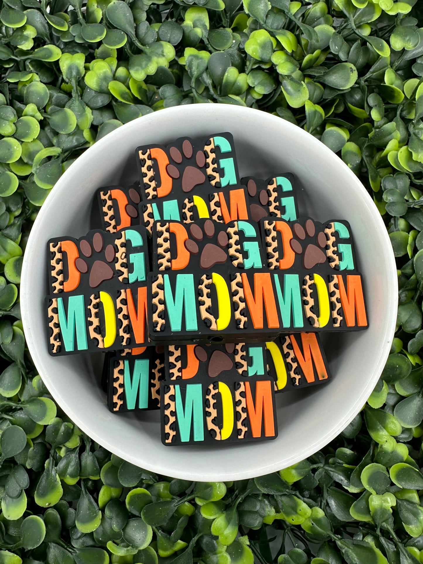 Dog Mom Silicone Focal Bead