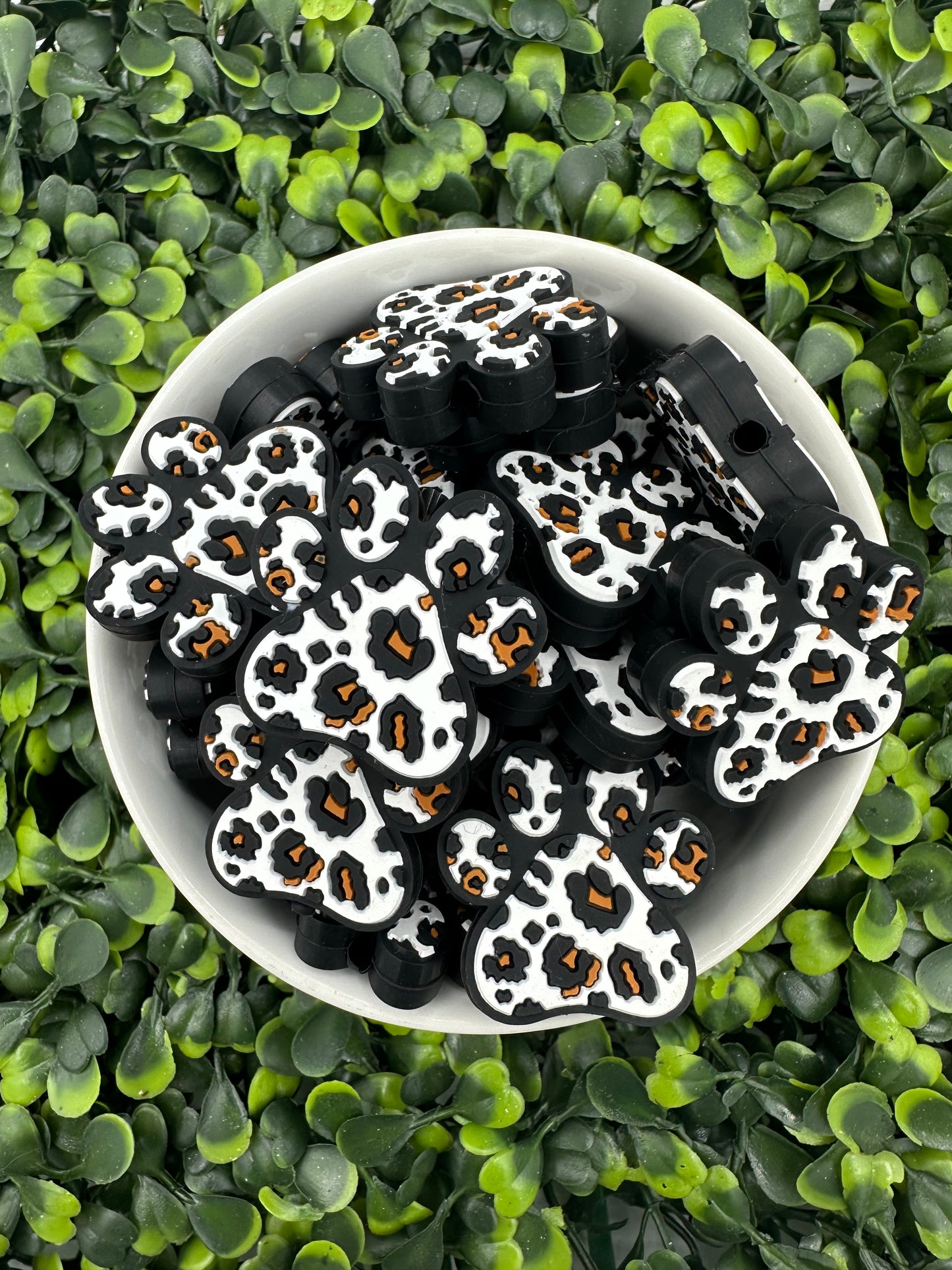 Cheetah Paw Print Silicone Focal Bead
