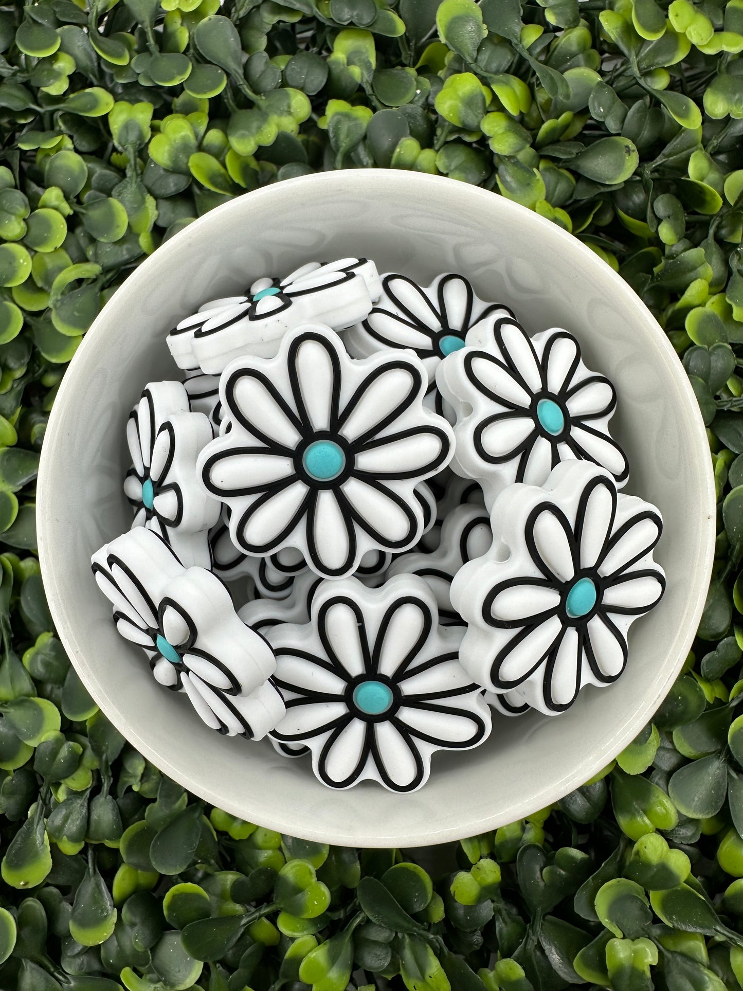 Daisy Silicone Focal Bead